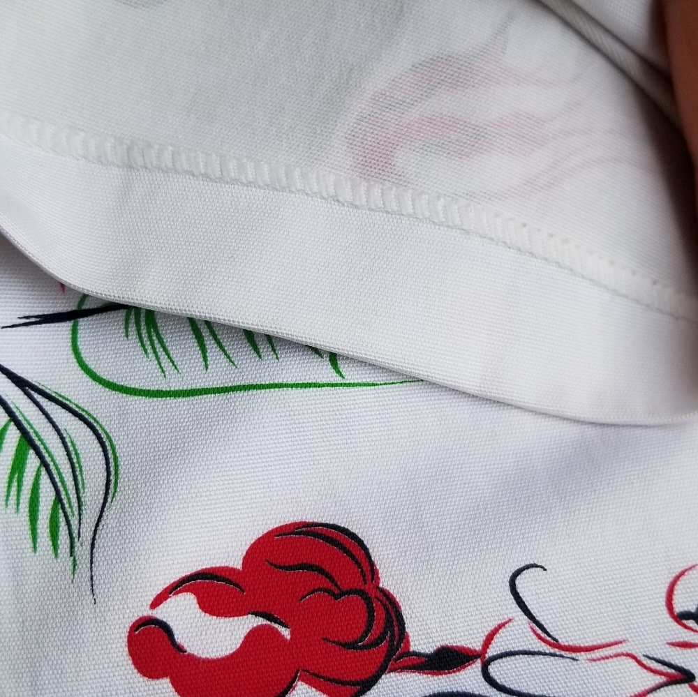 Dress with Roses - Picture 7 of 7